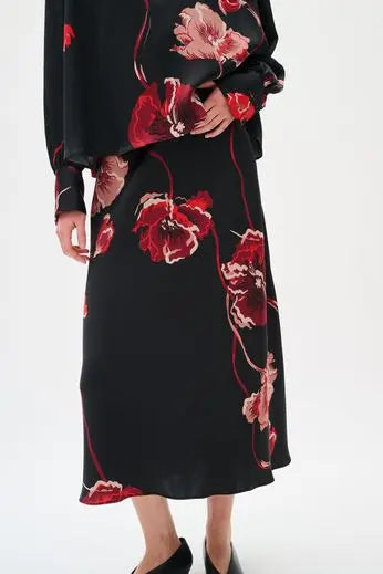 InWear Dawn skirt / black poppy rose In Wear